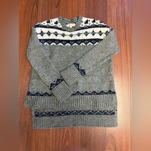 LOFT Gray Patterned Sweater
